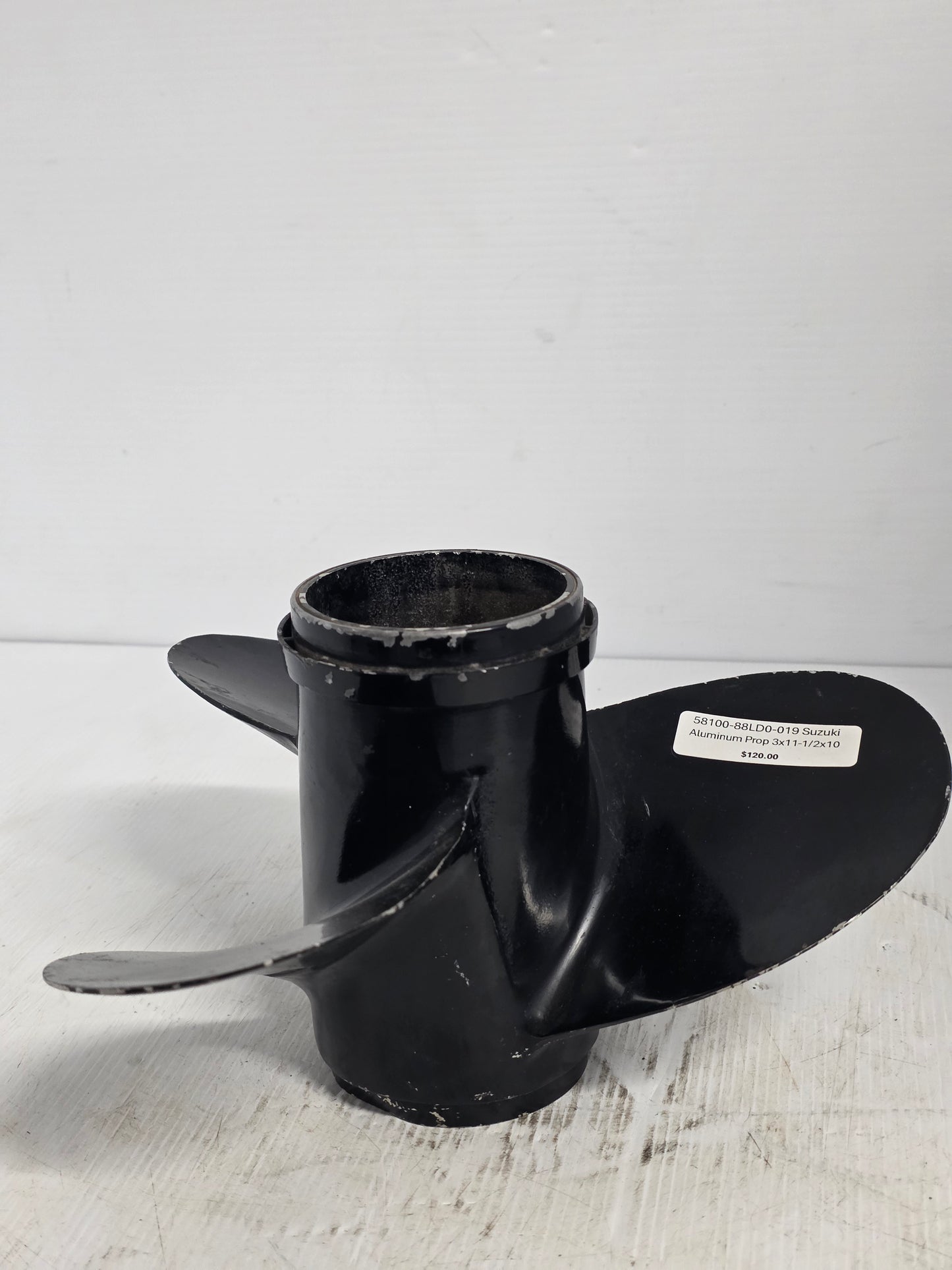 58100-88LD0-019 Suzuki DF40A/DF50A/DF60A 11 1/2 x 10 Aluminium Propeller – RH 13 Spline | Genuine Used Part