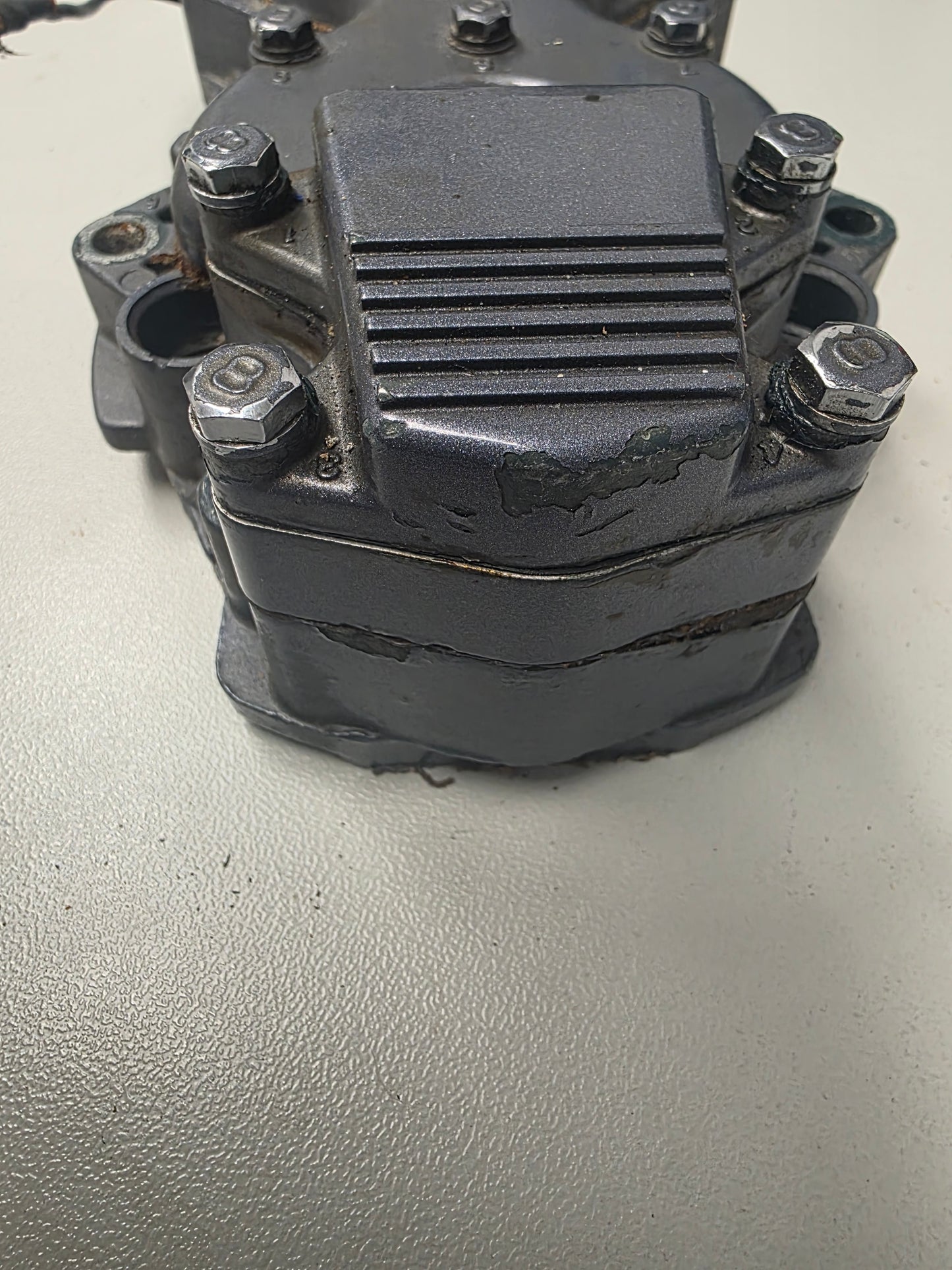 6E5-11111-10-1S 6E5-11191-01-1S 6G5-12413-00-1S Yamaha Cylinder Head, Cover & Thermo | Genuine Used Part