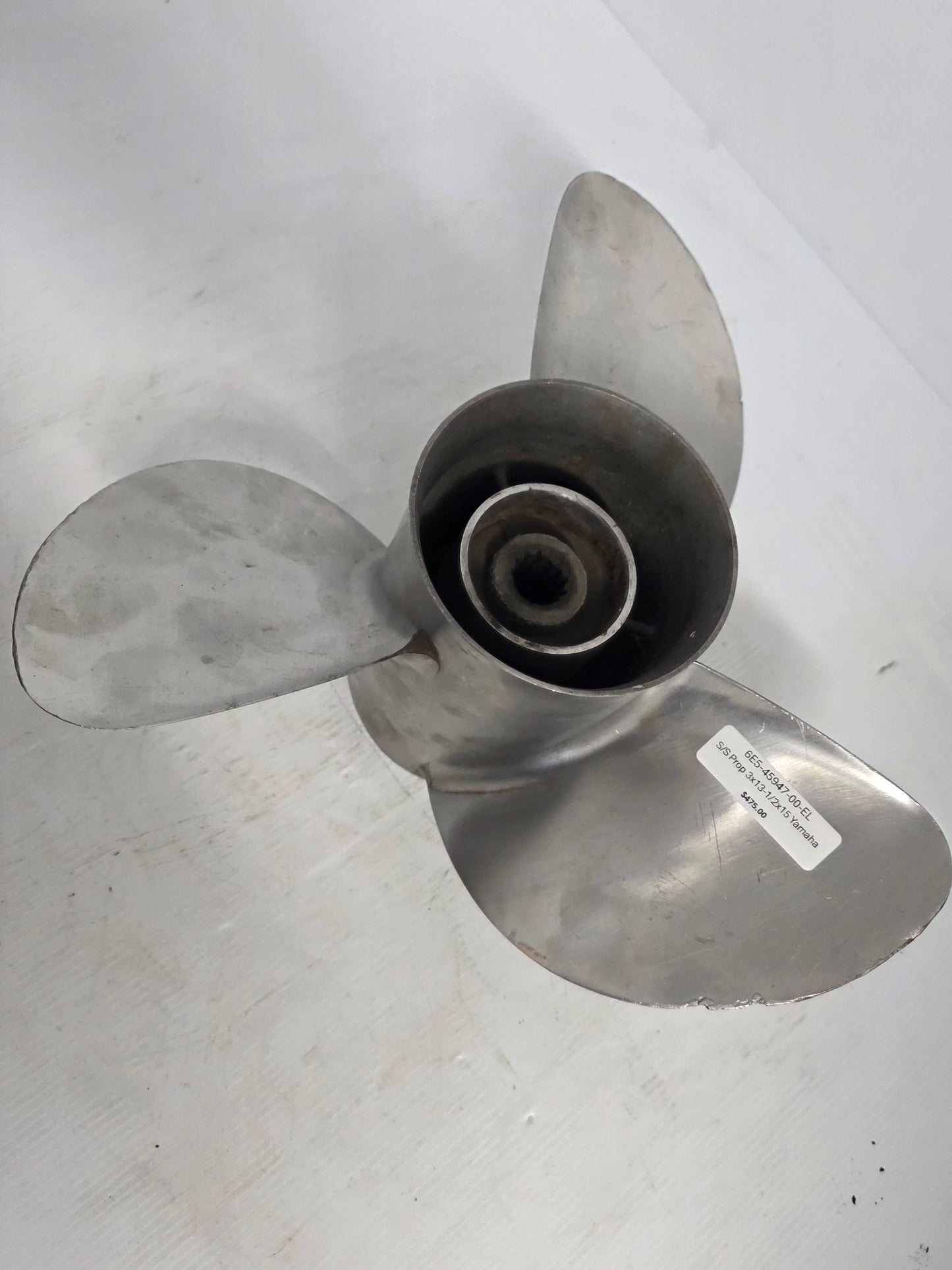 6E5-45947-00-EL 6E5-45947-00-00 Yamaha K Series 13 1/2 x 15 Aluminium Propeller – RH 15 Spline | Genuine Used Part
