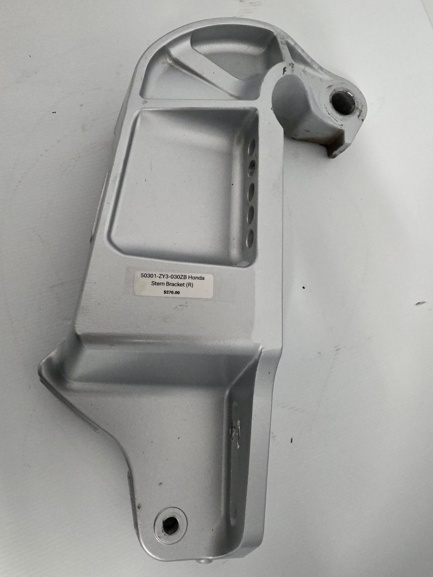 50301-ZY3-030ZB Honda Stern Bracket (R) | Genuine Used Part
