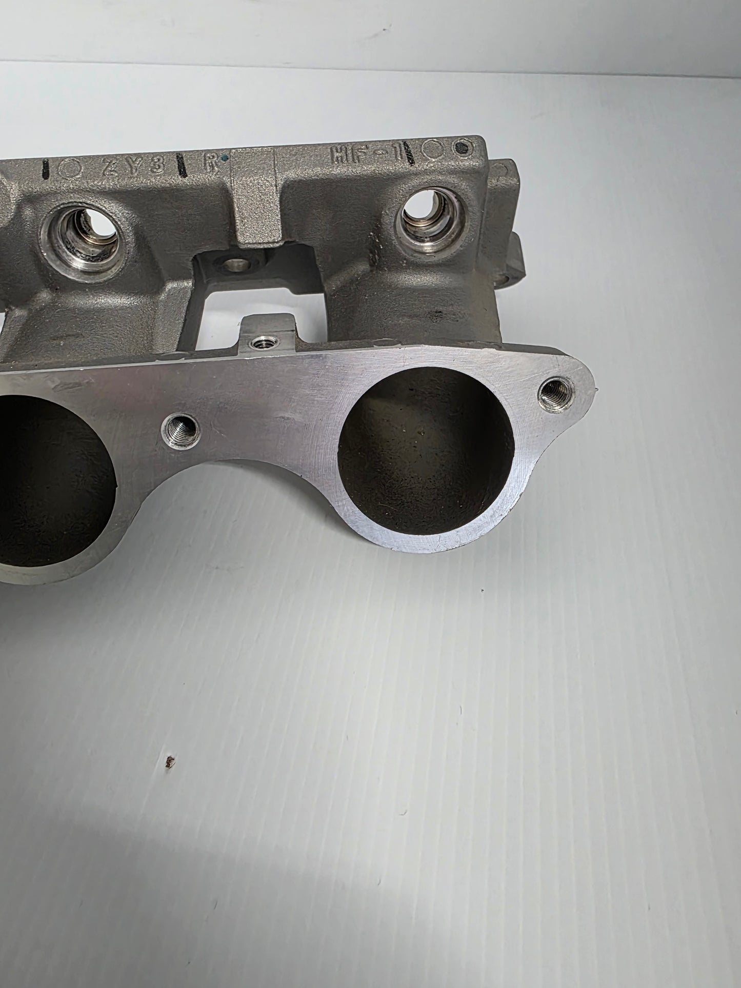 17051-ZY3-A00 Honda Injector Base (R) | Genuine Used Part