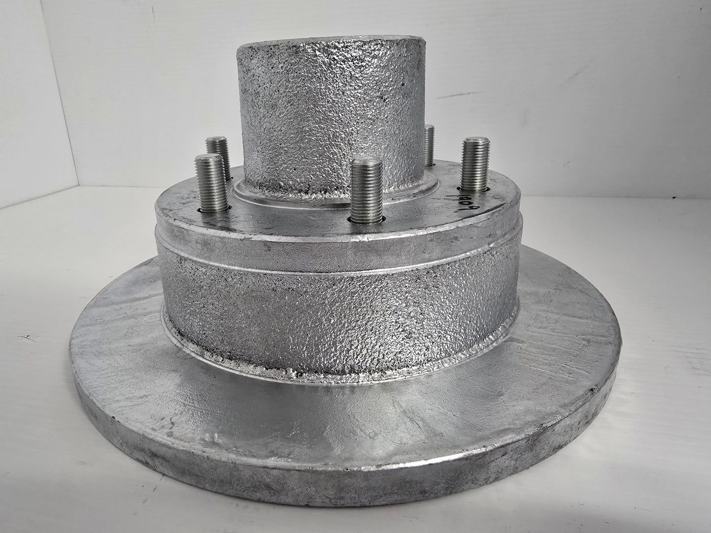 A1318G Mackay L/Cruiser Disc Hub 16mm Mech/Hyd 6 stud c/w Brgs Galv. (1) Dunbier 1909