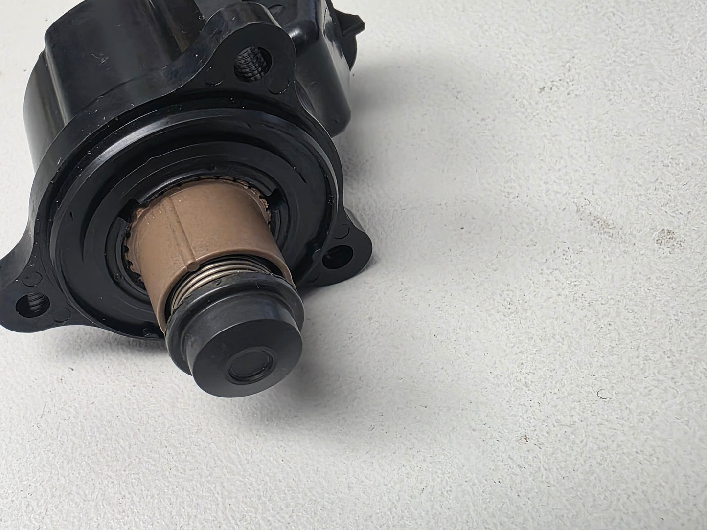 18137-88L02 18137-88L00 Suzuki DF60A IAC Valve | Genuine Used Part