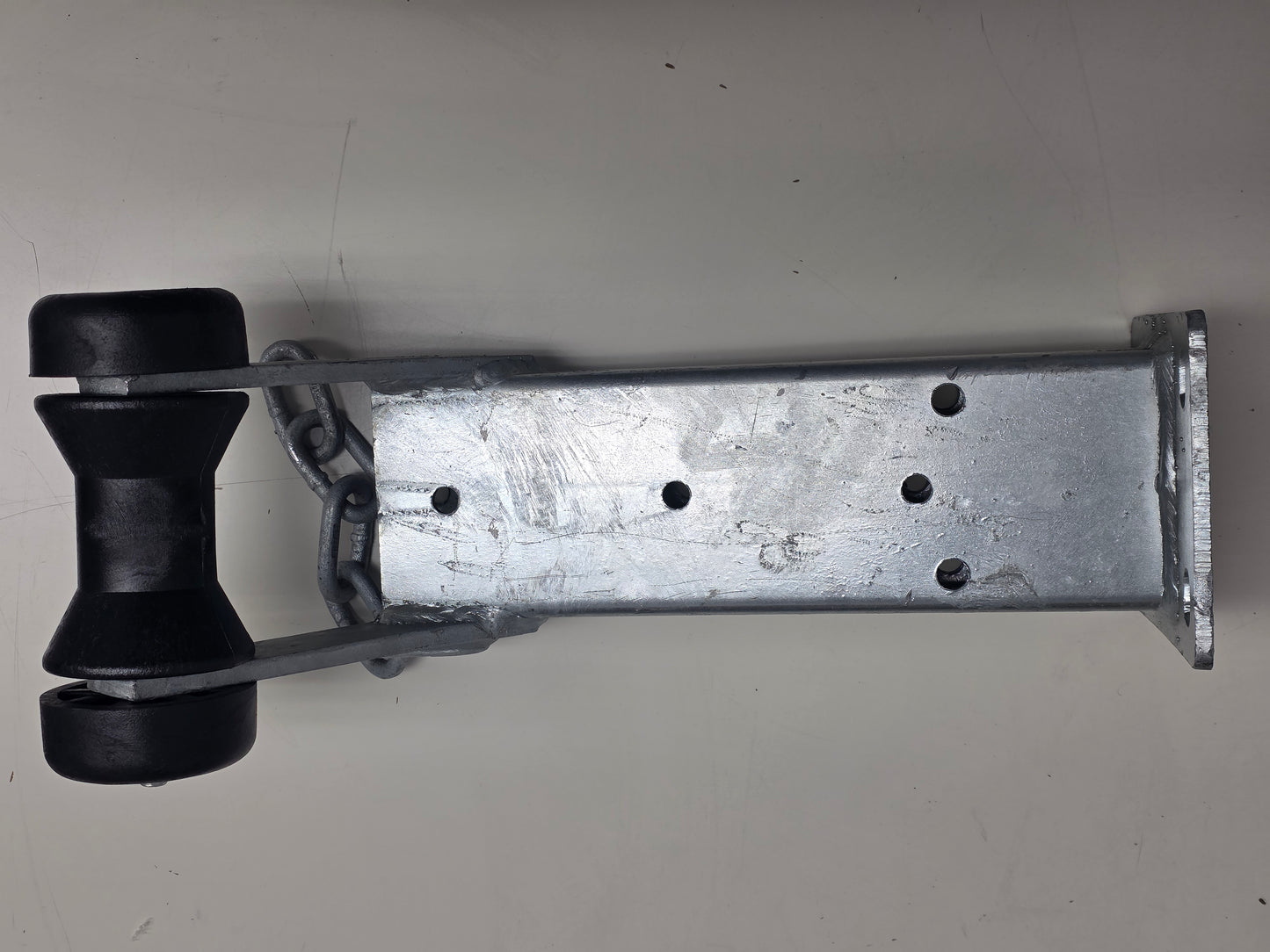 3490 Dunbier Trailer Winch Carrier Inc Bow Roller Suits 64mm Sq