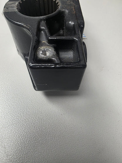 54211-87J30-0EP 54211-87J10-0EP Suzuki DF60A Lower Mount Bracket | Genuine Used Part