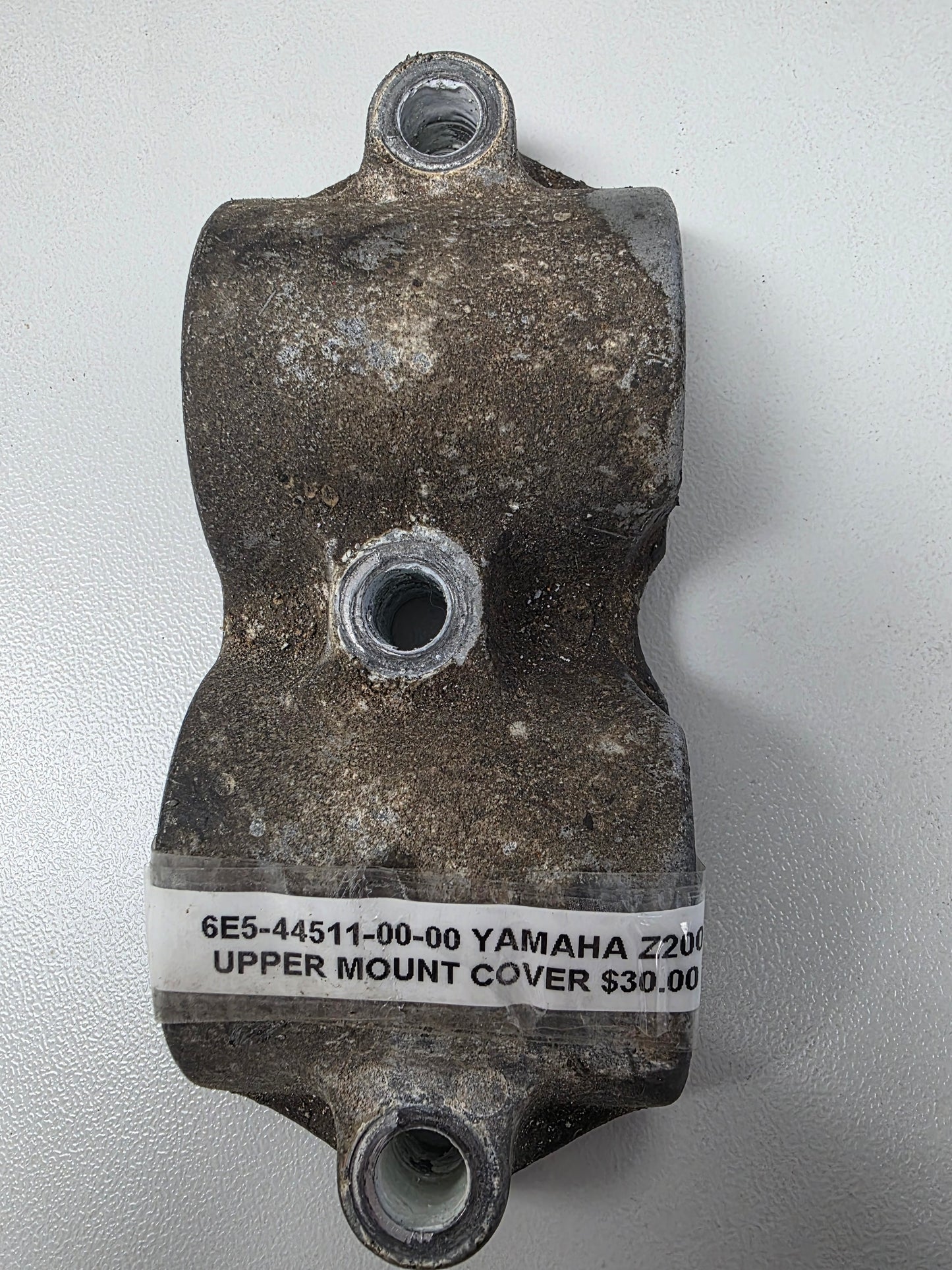 6E5-44511-00-00 Yamaha Z200 Upper Mount Cover | Genuine Used Part