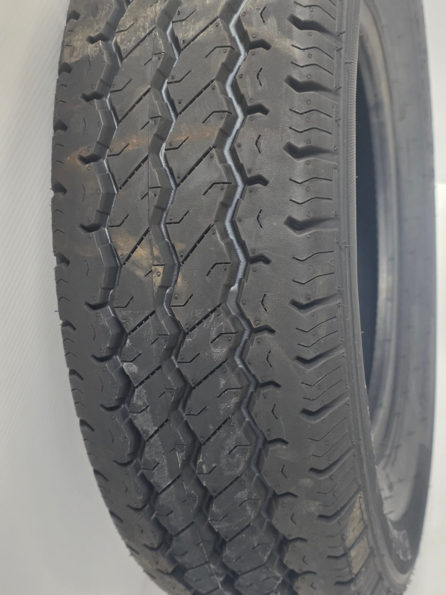 A1848 Mackay 1466 Dunbier 13" x 175R13LT 8-Ply Radial Tyre Load 730kg | Marine Trailer Part