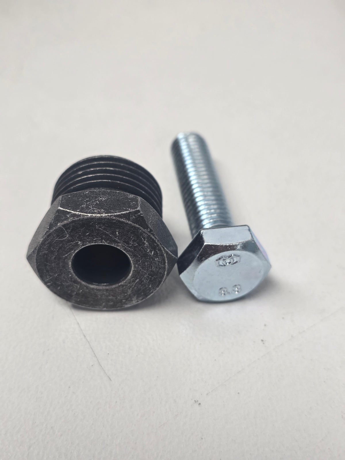 3843949 Puller Screw | Genuine Volvo Penta Part - photo 5 of 6