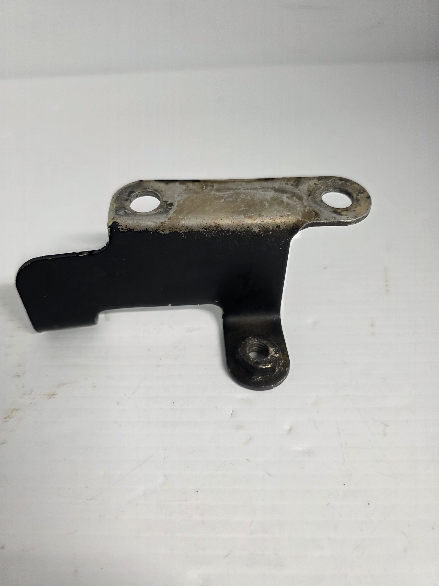 97864A2 Mercruiser Bottle Bracket | Genuine Used Part