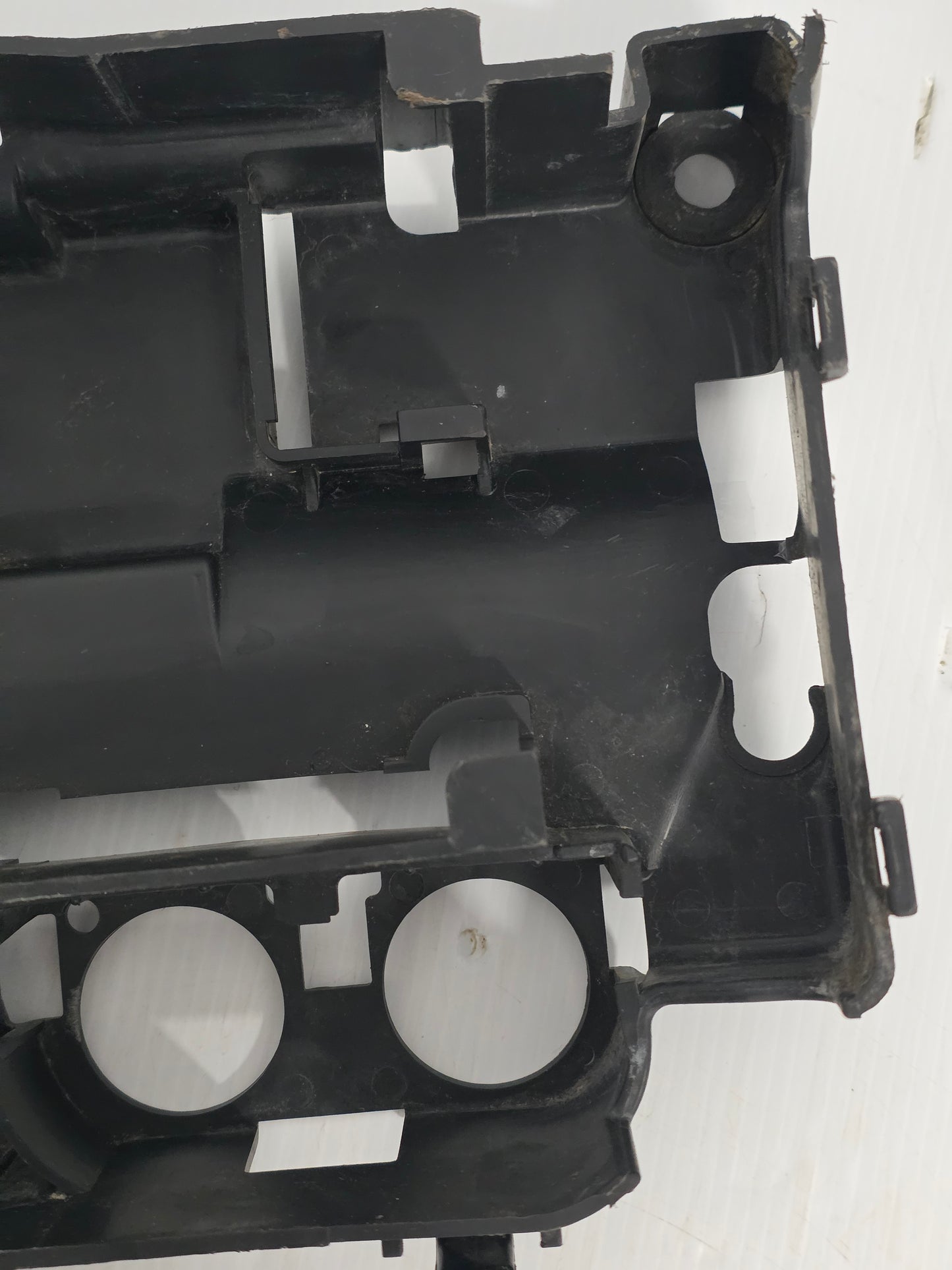 32890-90J Suzuki Fuse Cover/Electrics Holder | Genuine Used Part