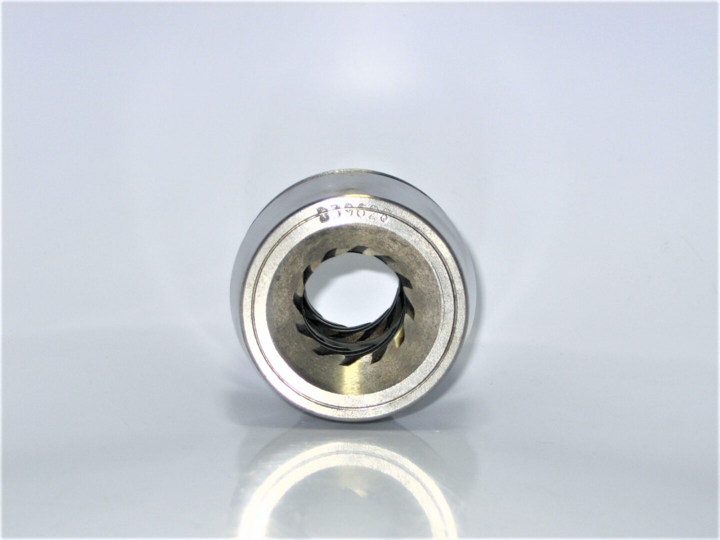 839628, Sliding Sleeve - Genuine Volvo Penta