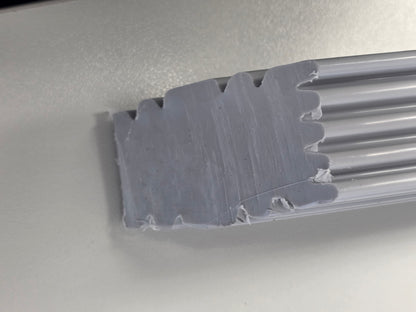 3093 Dunbier Centre-Line Kit Inc  20mm Sq Leg Per Pair