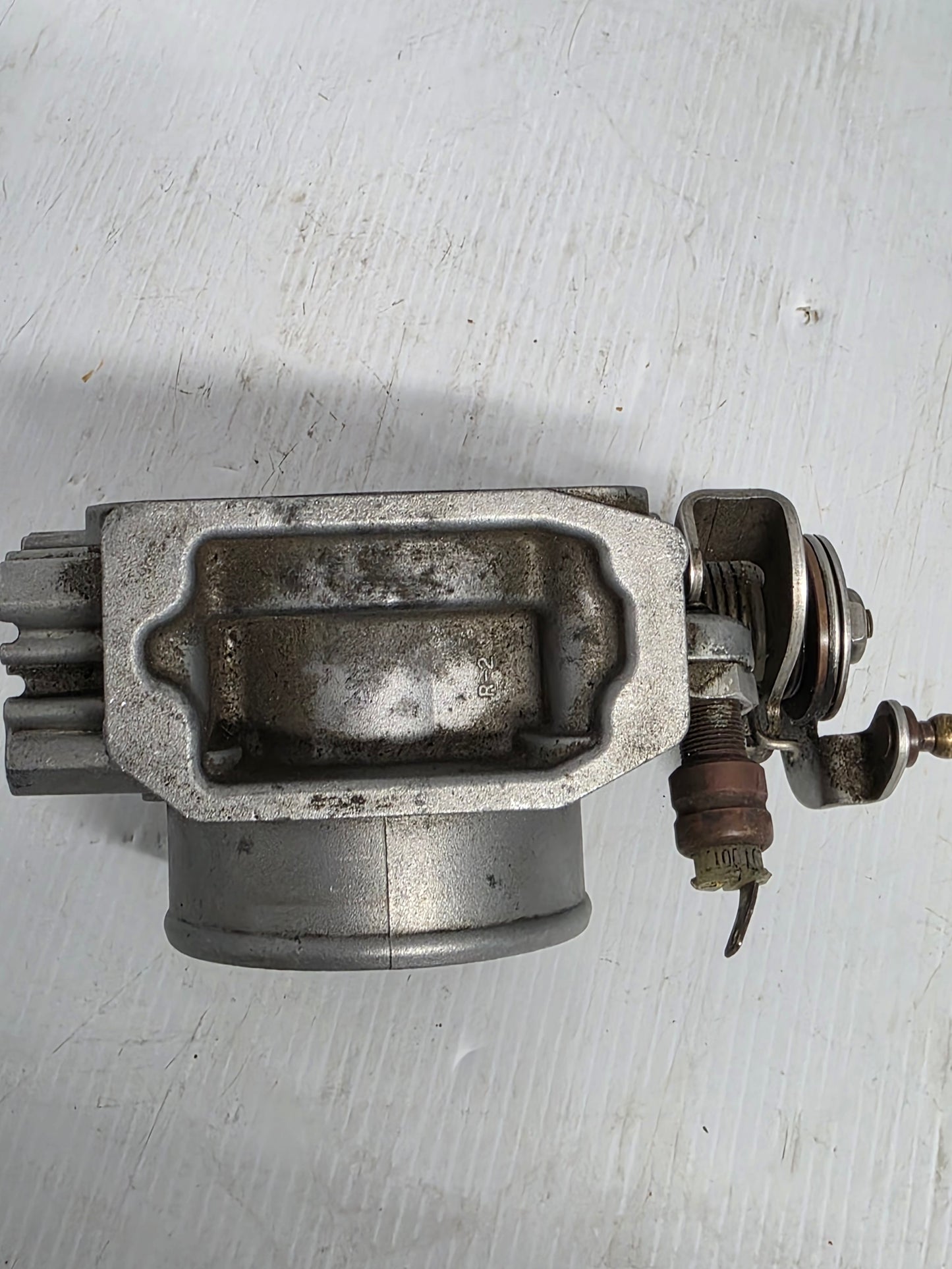 13300-99E10 Suzuki Throttle Body | Genuine Used Part