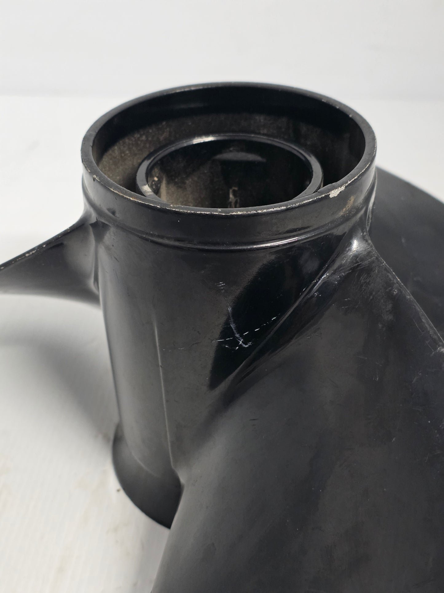 48-77346-C1 48-77346A45 Mercury Black Max 13 x 19 Aluminium Propeller – RH 15 Spline | Genuine Used Part