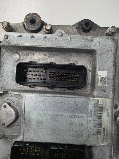 881810 21402624 Volvo Penta ECU & Bracket | Genuine Used Part