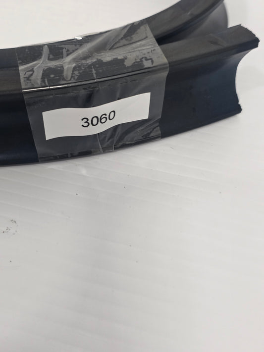 R2005 Mackay 3060 Dunbier SUPA-ROLLA Rubber Strip Black 1m | Marine Trailer Part