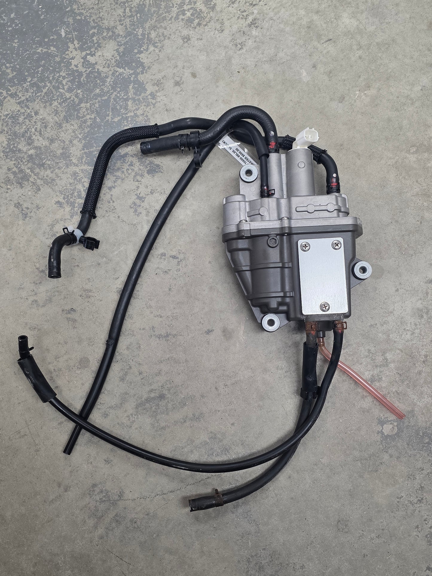 14141-88L10 15600-88L03 15600-88L02 15600-88L00 Suzuki DF60A Fuel Vapour Separator | Genuine Used Part