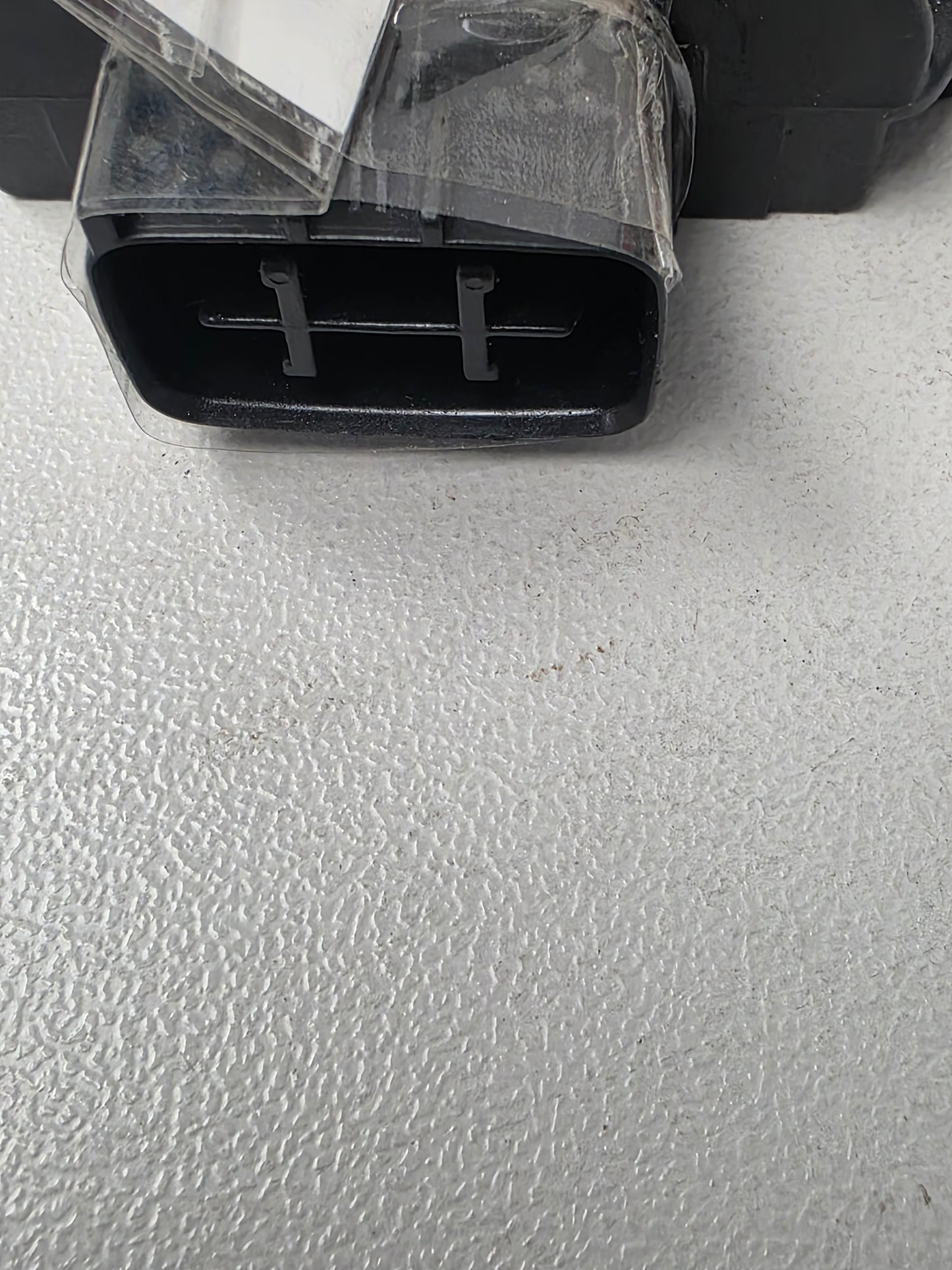 32800-88L01 32800-88L00 Suzuki DF60A Rectifier & Regulator Assy | Genuine Used Part