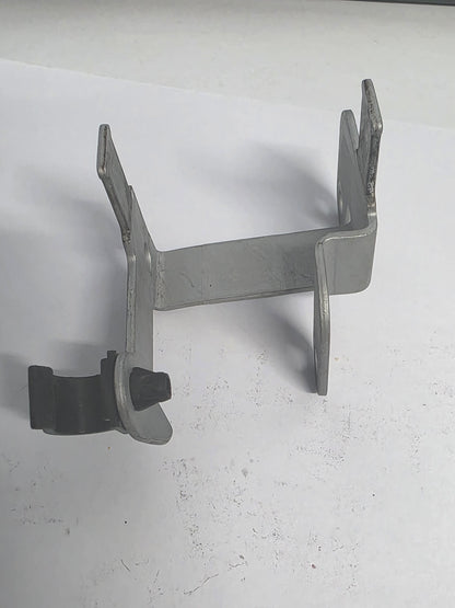 16914-ZVL-000 Honda Bracket | Genuine Used Part