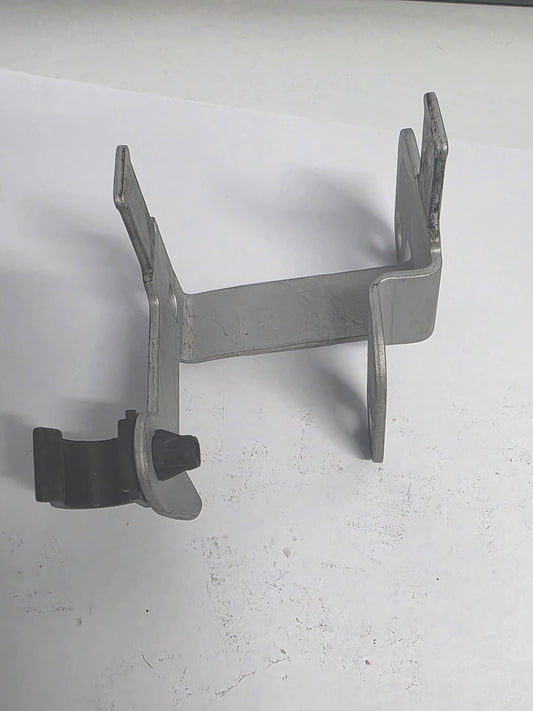 16914-ZVL-000 Honda Bracket | Genuine Used Part