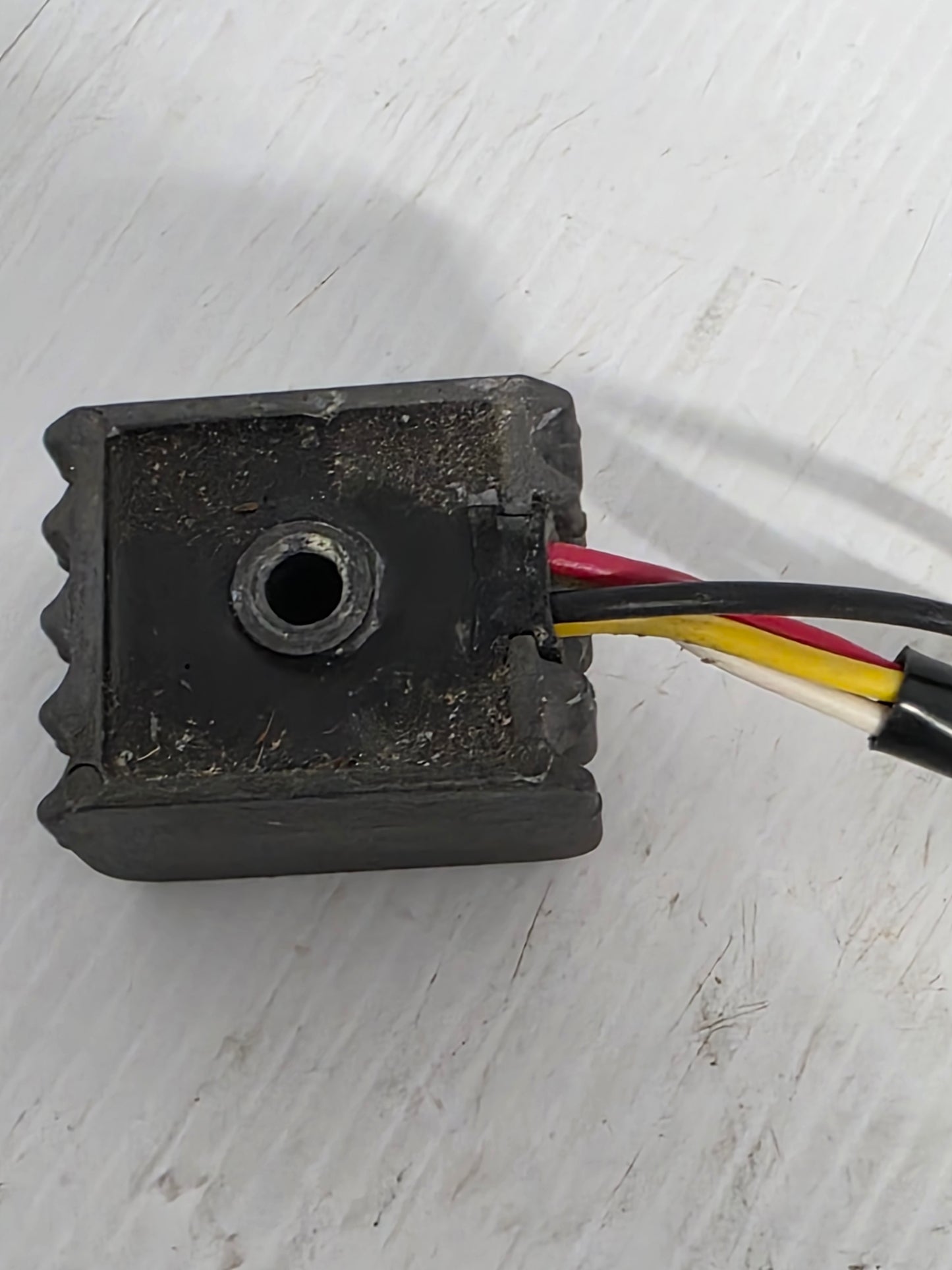 32800-95D01 Suzuki Rectifer | Genuine Used Part