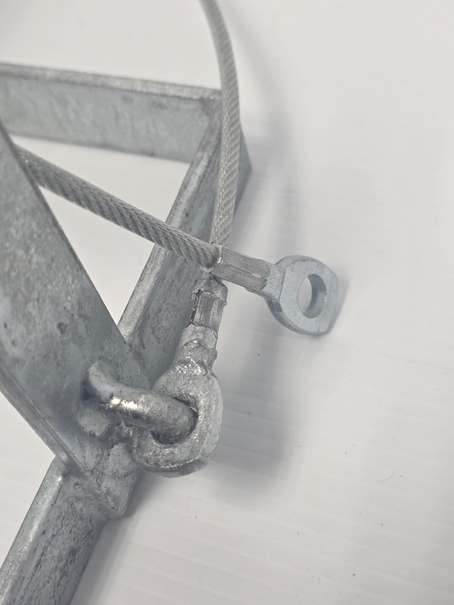 3920 Dunbier Jerry Can Holder With Mount Bracket Galvanized