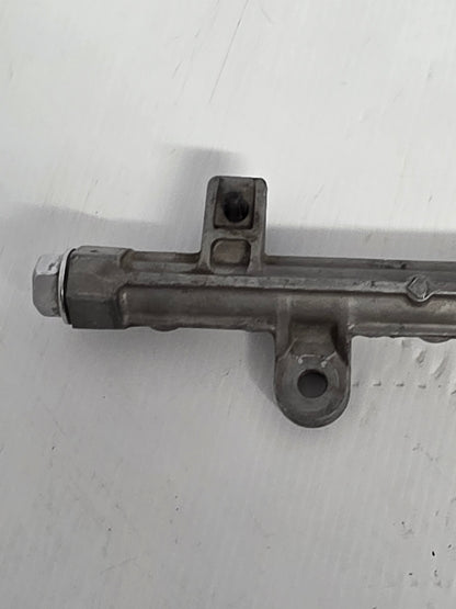 15751-99E00 Suzuki Fuel Rail | Genuine Used Part