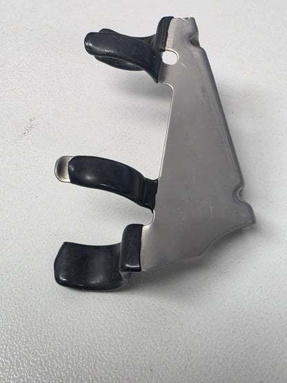 67C-82594-00-00 Yamaha F40BET Wiring Clamps | Genuine Used Part - photo 2 of 4