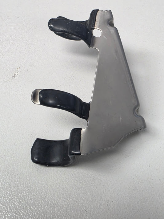 67C-82594-00-00 Yamaha F40BET Wiring Clamps | Genuine Used Part - photo 2 of 4