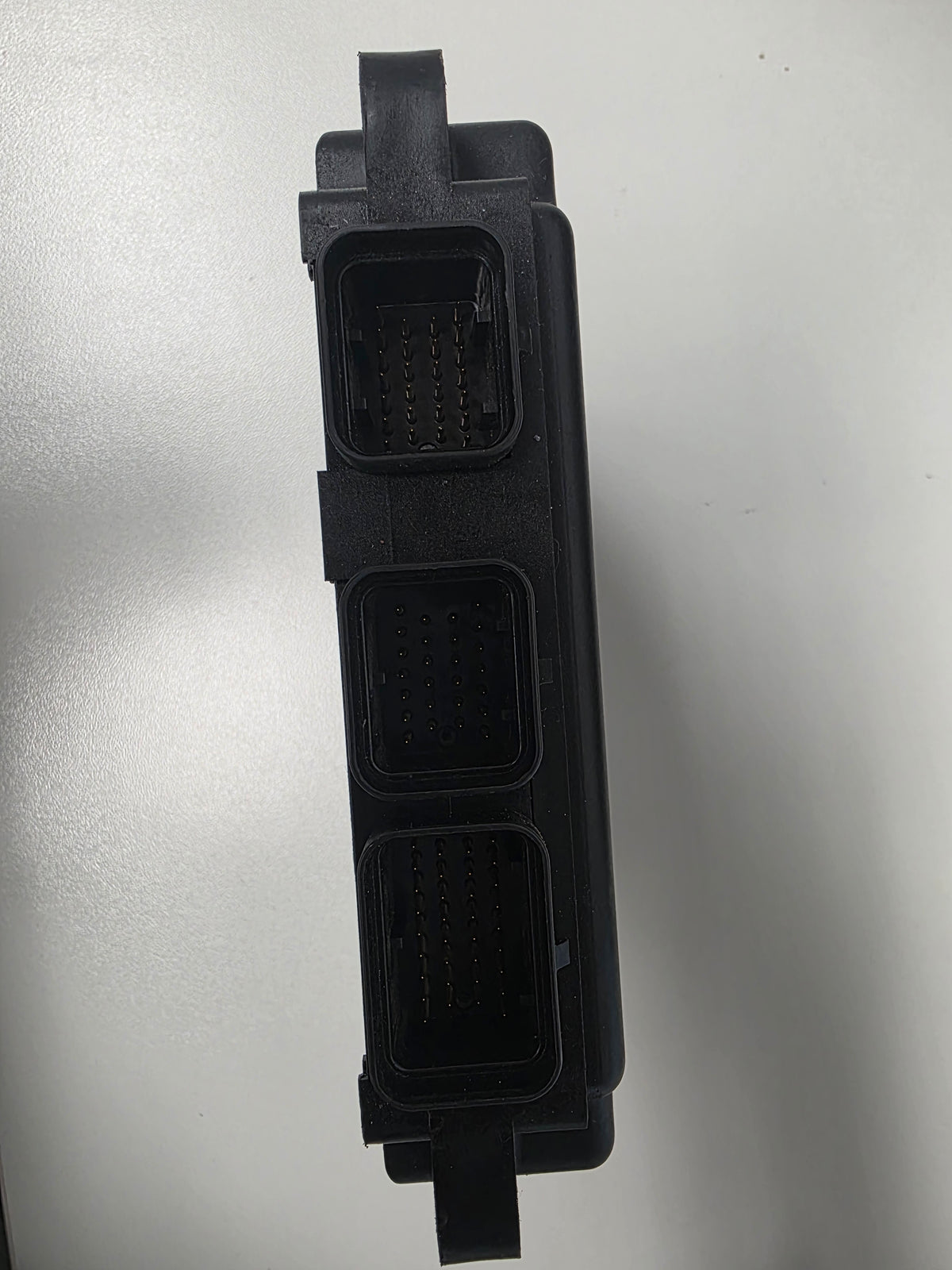 68F-8591A-30-00 F8T93081 Yamaha ECU 150HP 175HP 200HP HPDI | Genuine Used Part - photo 2 of 2