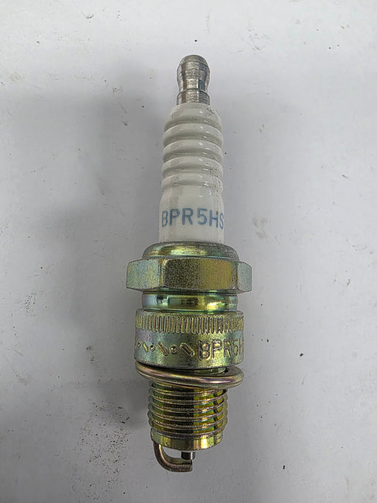 BPR5HS NGK Standard Resistor Spark Plug