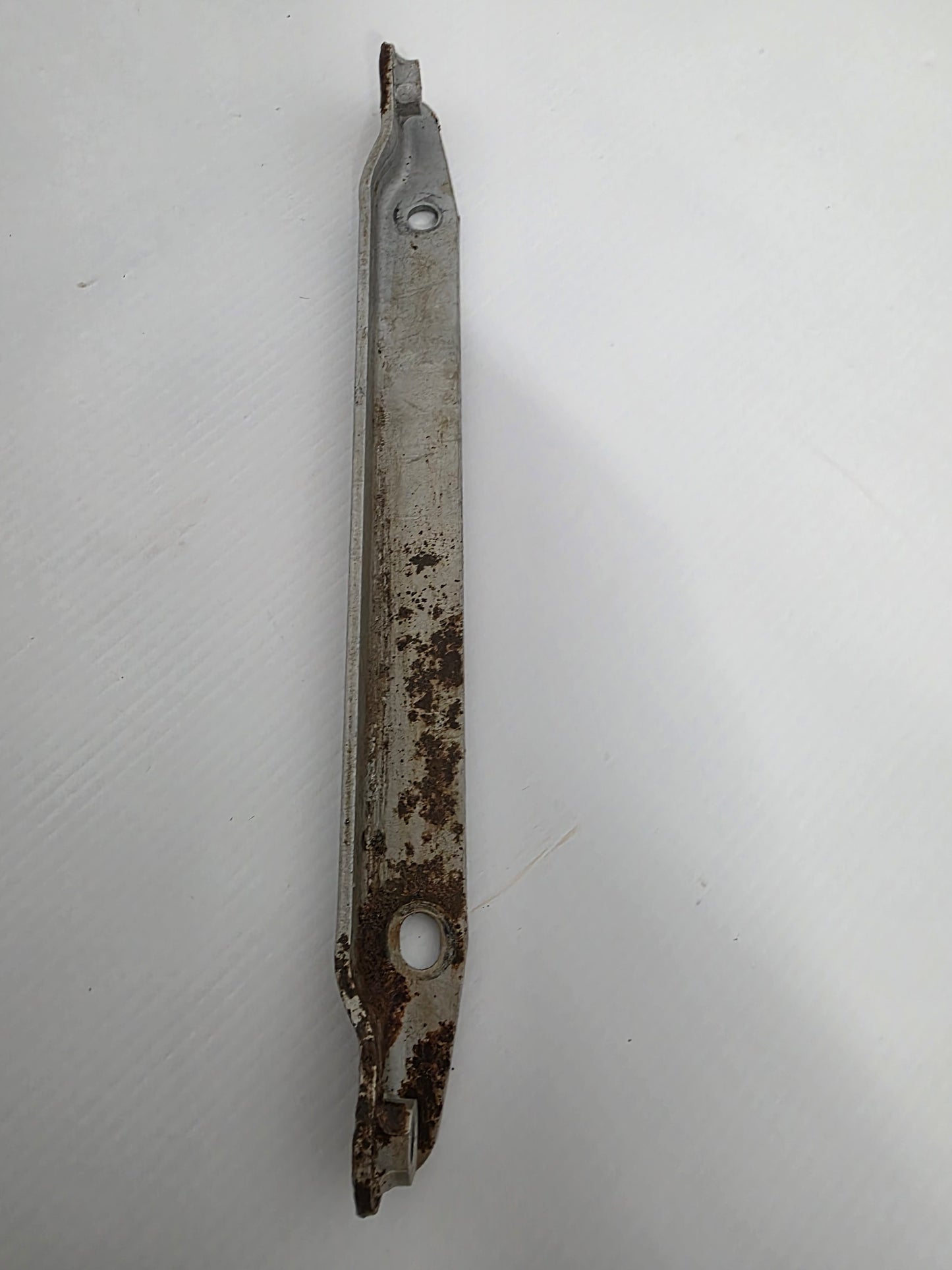 40154-ZVL-000 Honda Under Case Bracket | Genuine Used Part