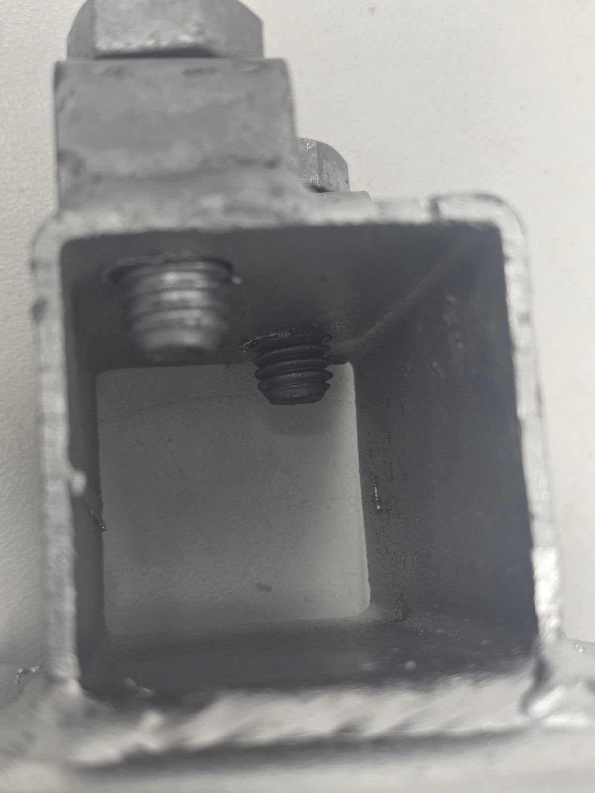 3125B Dunbier Heavy-Duty Slide Bracket Suits 100 x 50mm | Marine Trailer Part - photo 3 of 5