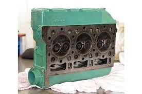 3809611 Cylinder Head | Genuine Volvo Penta Part