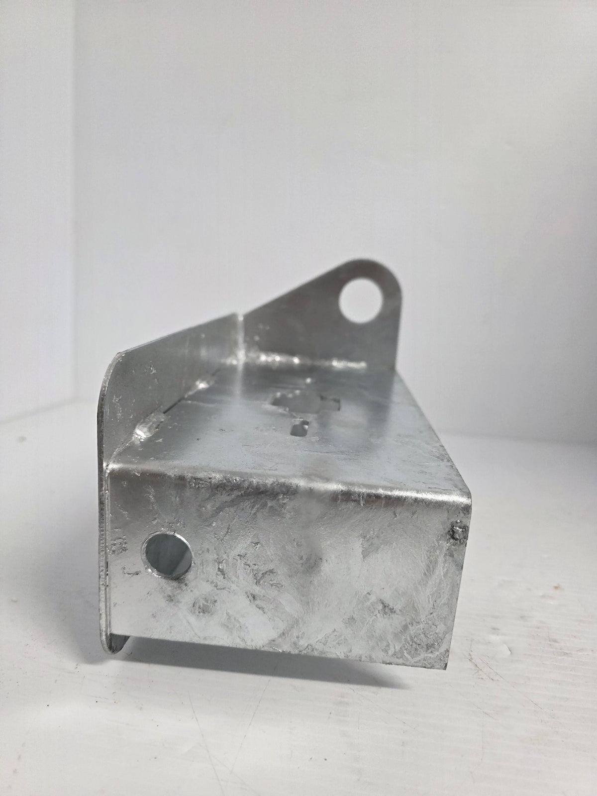 2491G-B Dunbier Lamp and Tie Down Bracket Galvanised, Bolt-on (suits Left Hand) | Marine Trailer Part - photo 3 of 8