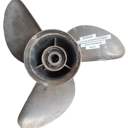6K1-45978-00-98 6K1-45978-02-00 Yamaha M/T Series 13 3/4 x 17 LH Stainless Steel Propeller – 15 Spline | Genuine Used Part