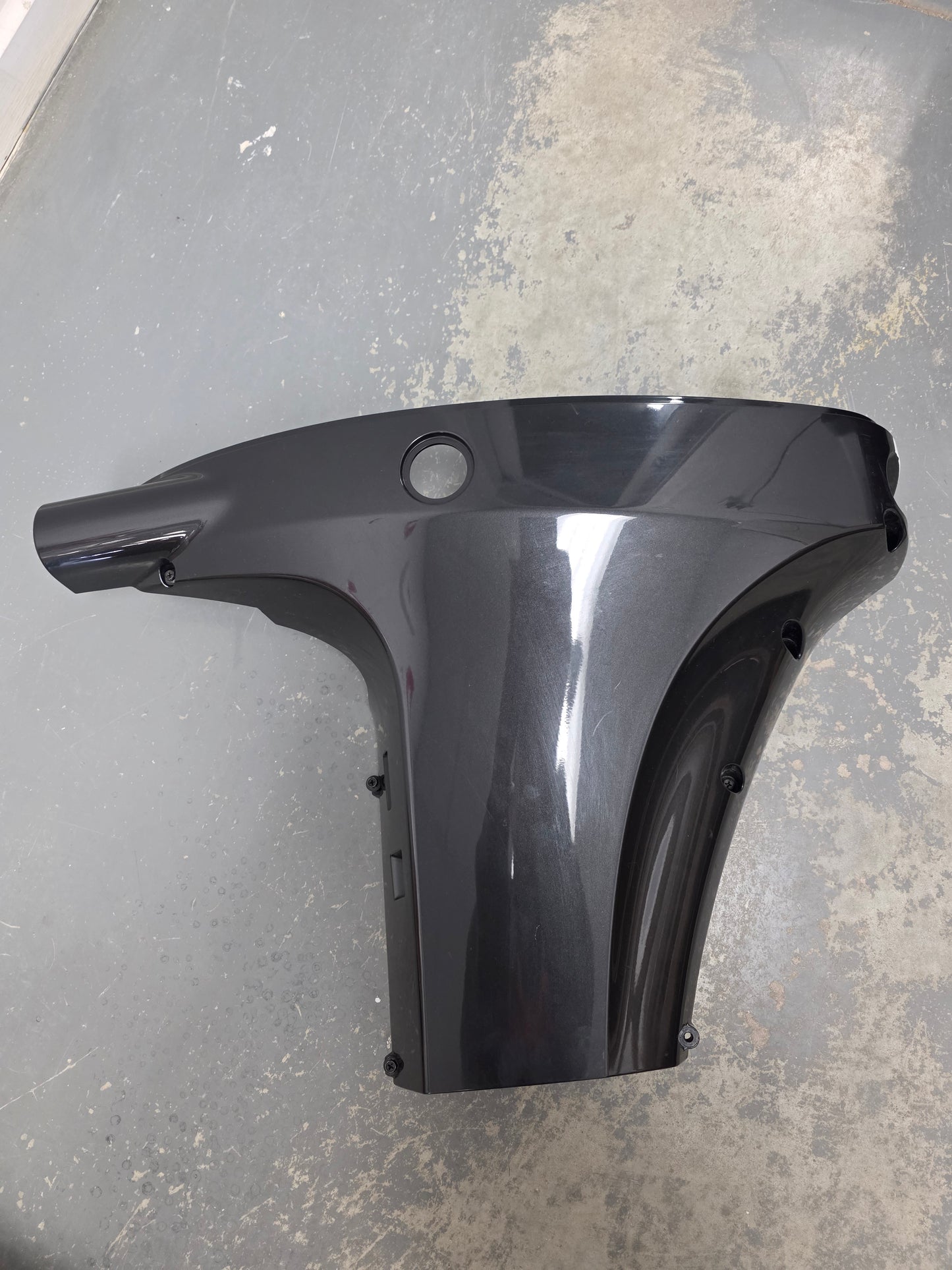 61821-88L20-0EP 61821-88L00-0EP Suzuki Cover - Port | Genuine Used Part