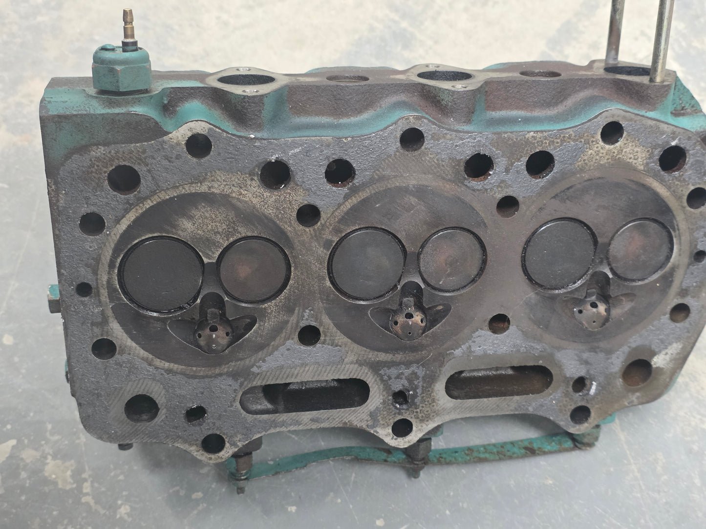 3580300 Volvo Penta Cylinder Head | Genuine Used Part