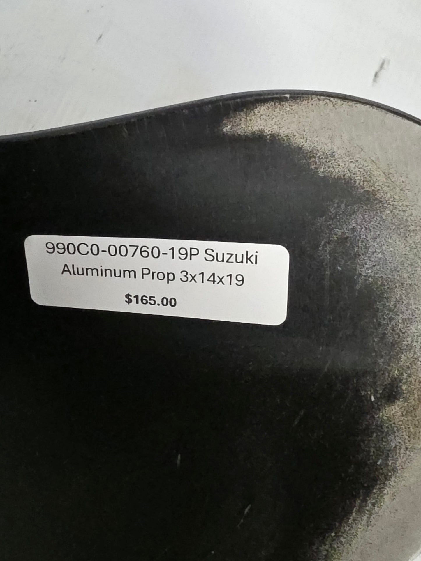 990C0-00760-19P 58100-90JB0-019 Suzuki 14 x 19 Aluminium Propeller – DF70A–DF140 RH 15 Spline | Genuine Used Part