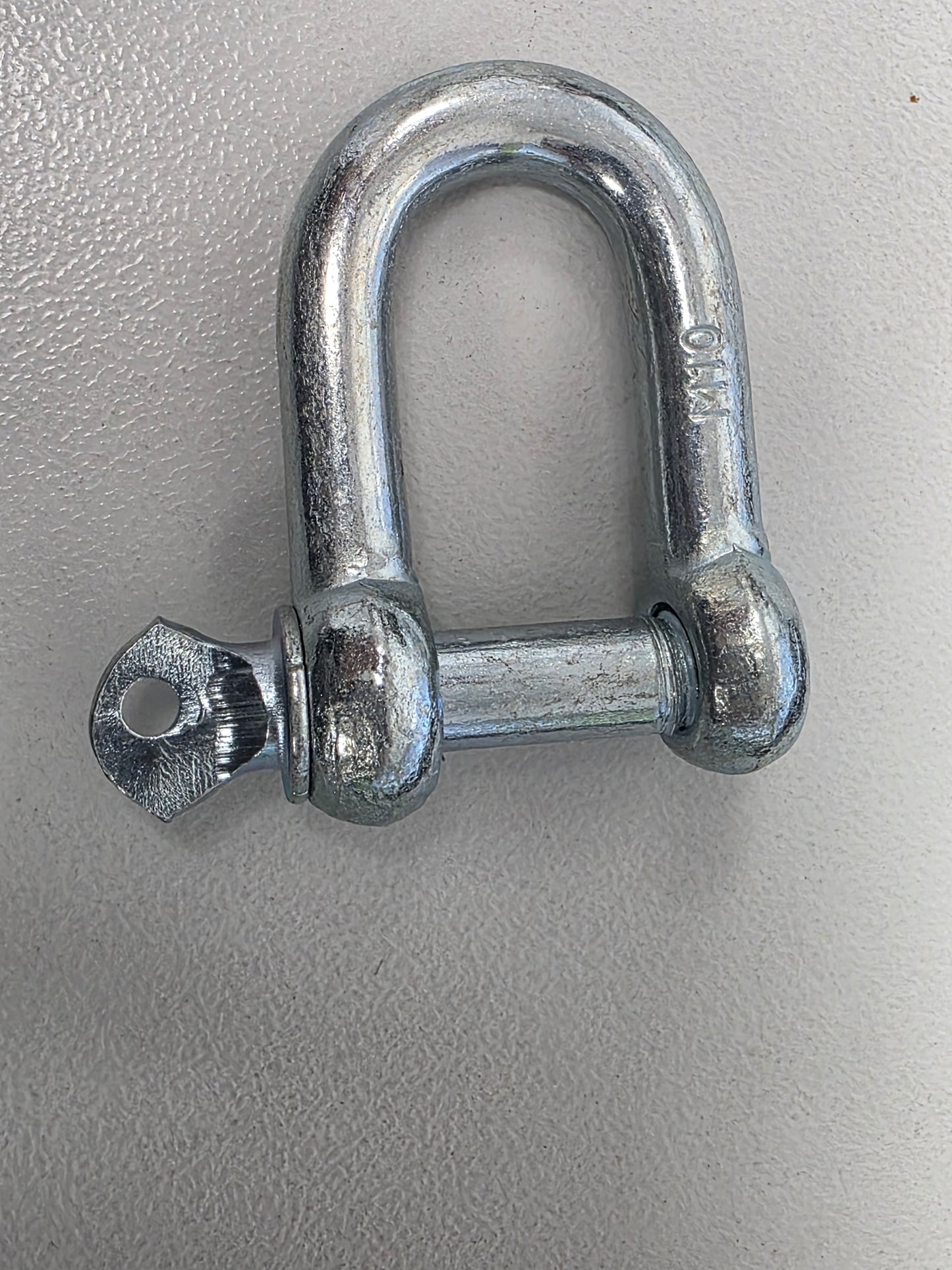 5632B Dunbier D Shackle 10mm 58L x 37W x 19 Inside
