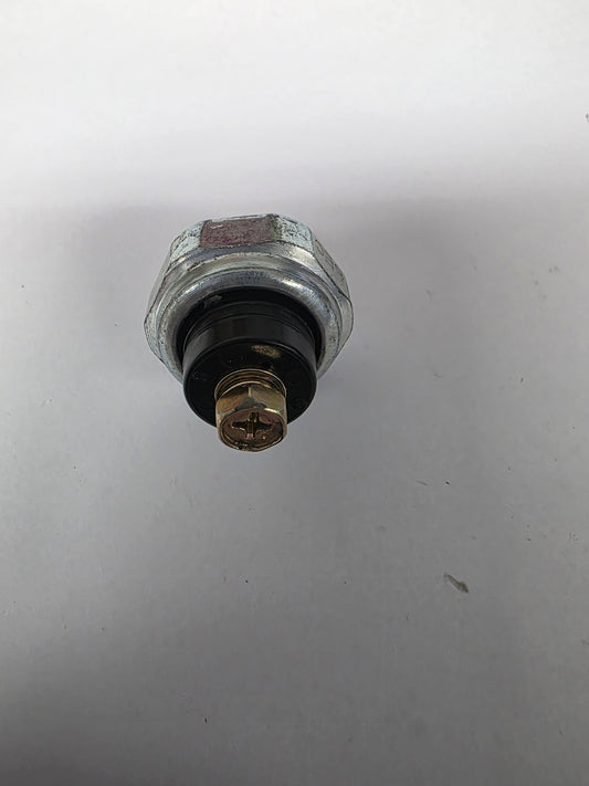 8043071 Mercury Oil Pressure Switch | Genuine Used Part - photo 2 of 3
