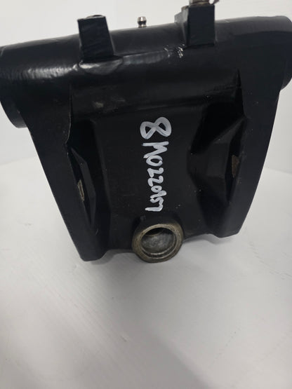 818904T1 8M0220957 Mercury Swivel Bracket | Genuine Used Part
