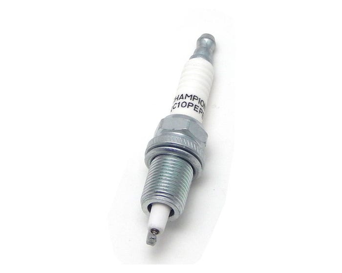 QC10PEPB Champion Spark Plug