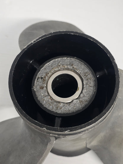 48-77344 48-77344A45 Mercury Black Max 13 1/4 x 17 Aluminium Propeller – RH 15 Spline | Genuine Used Part