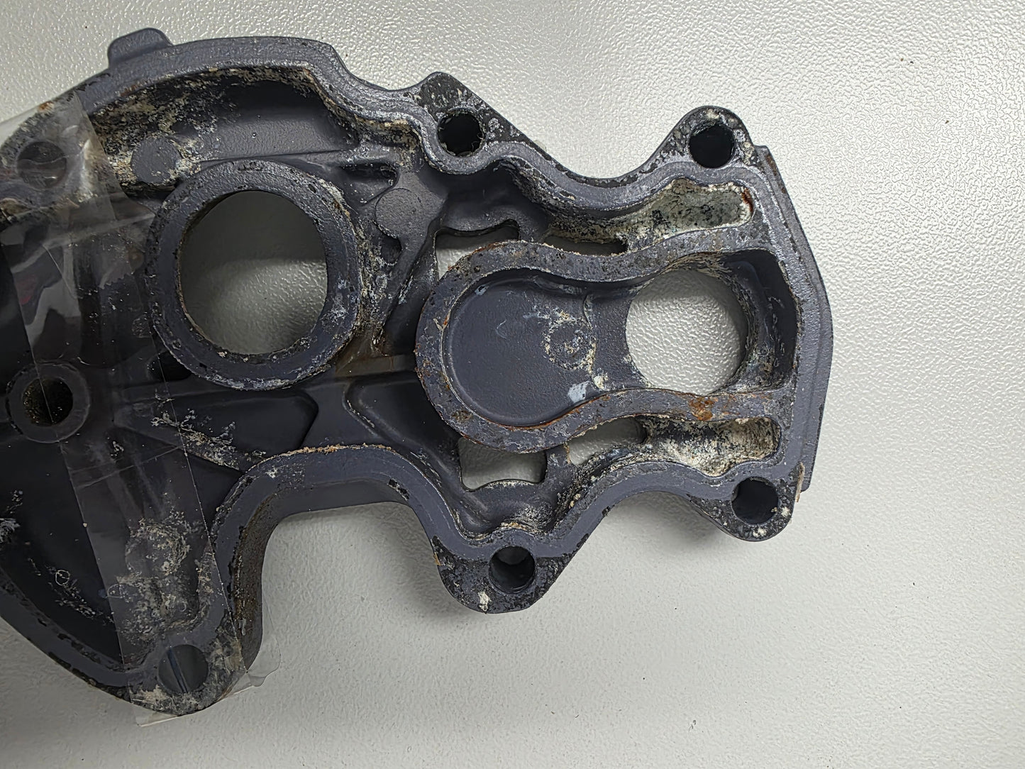 68F-11191-00-1S Yamaha STB Cylinder Head Cover HPDI | Genuine Used Part
