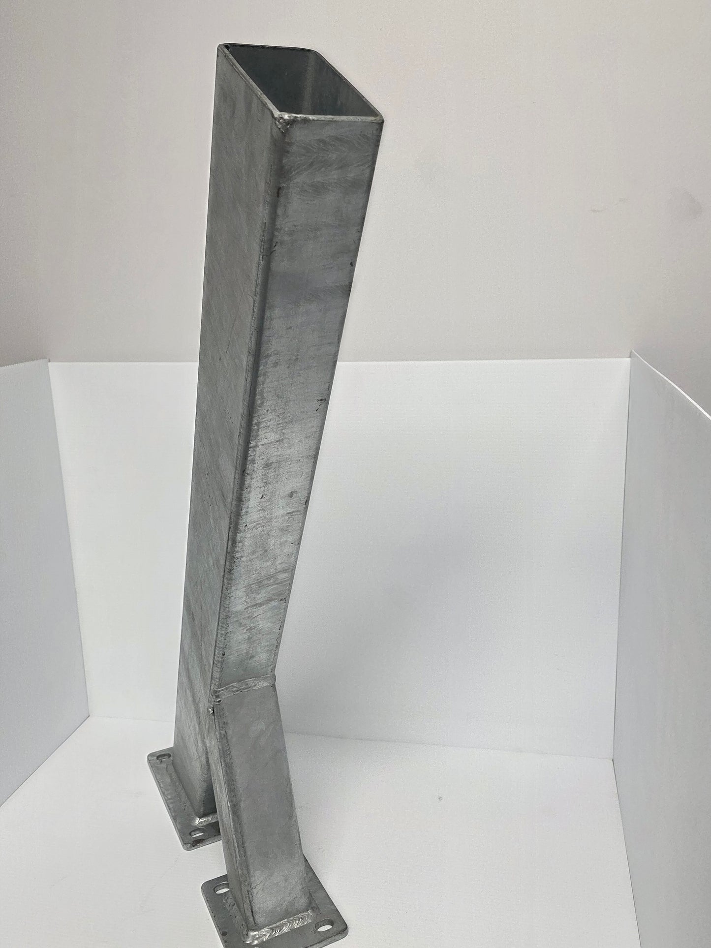 H3645G Mackay 75mm x 125mm x 1000mm Winch Post Galvanised Suits 75mm Drawbar | Marine Trailer Part
