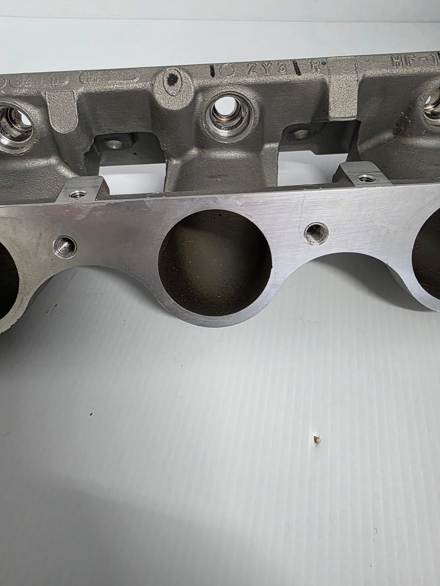 17051-ZY3-A00 Honda Injector Base (R) | Genuine Used Part