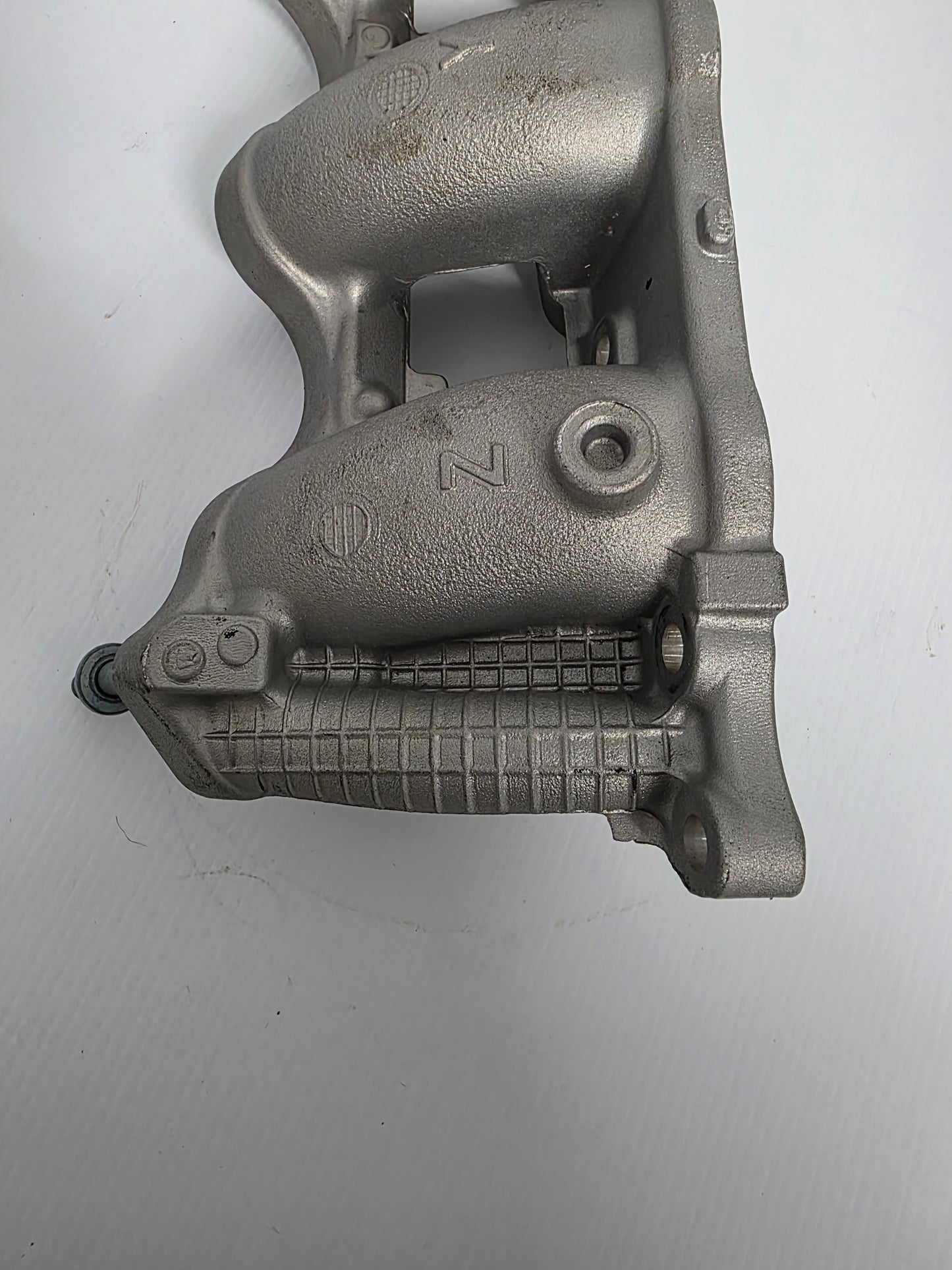 17051-ZY3-A00 Honda Injector Base (R) | Genuine Used Part