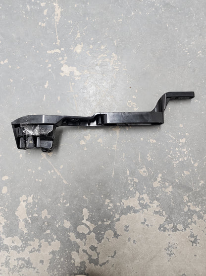 888834T01 Mercury Bracket | Genuine Used Part