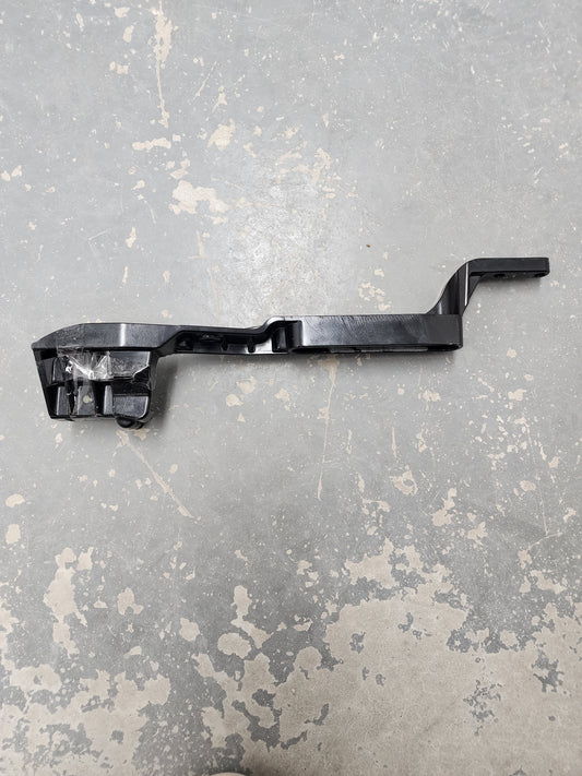 888834T01 Mercury Bracket | Genuine Used Part